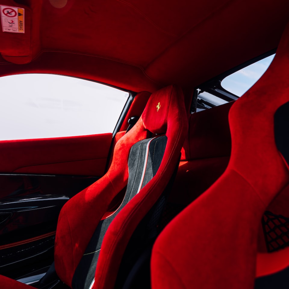 Seat Brass Medium Cooler