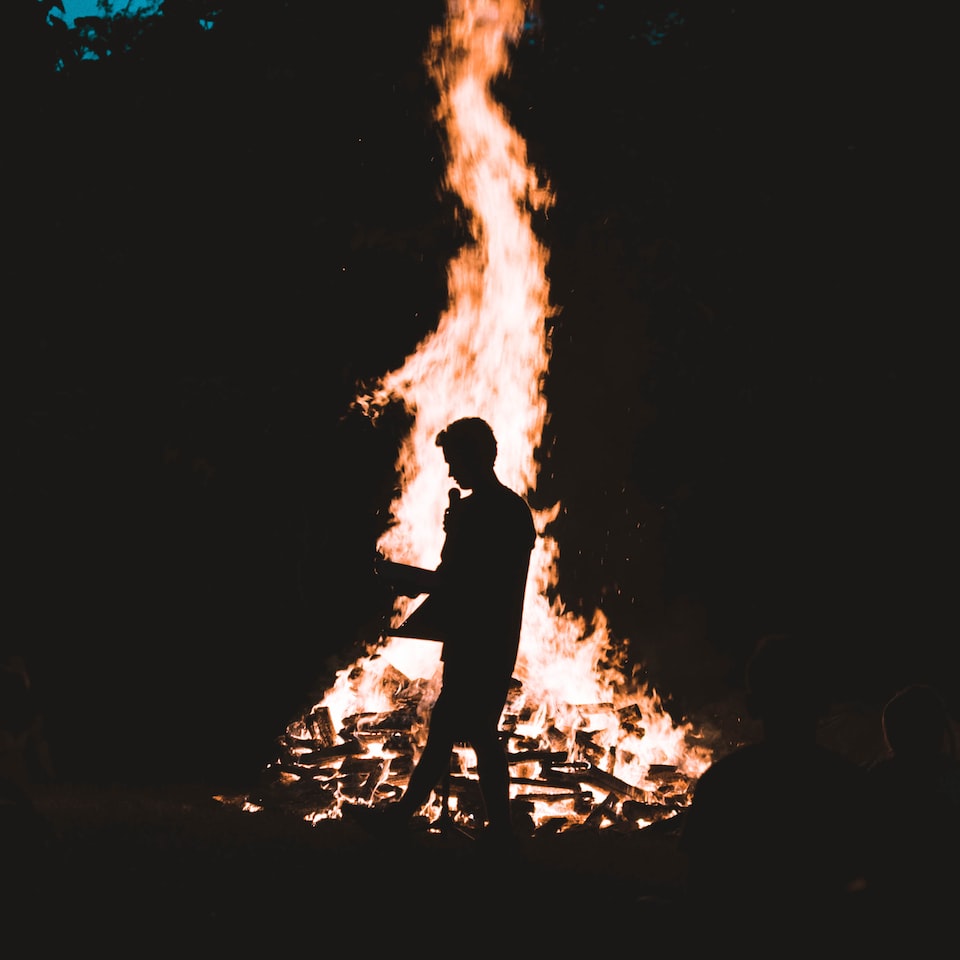 Shoe Shower Fire